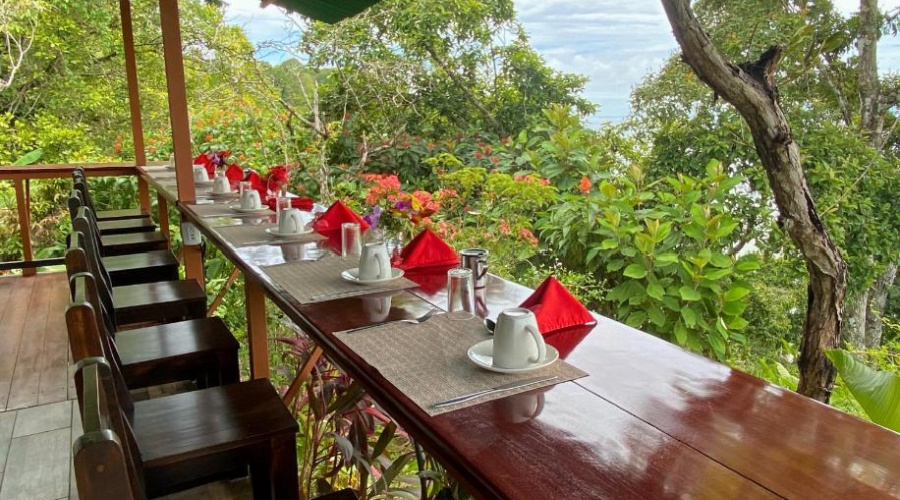 Casa Horizondes costa rica breakfast