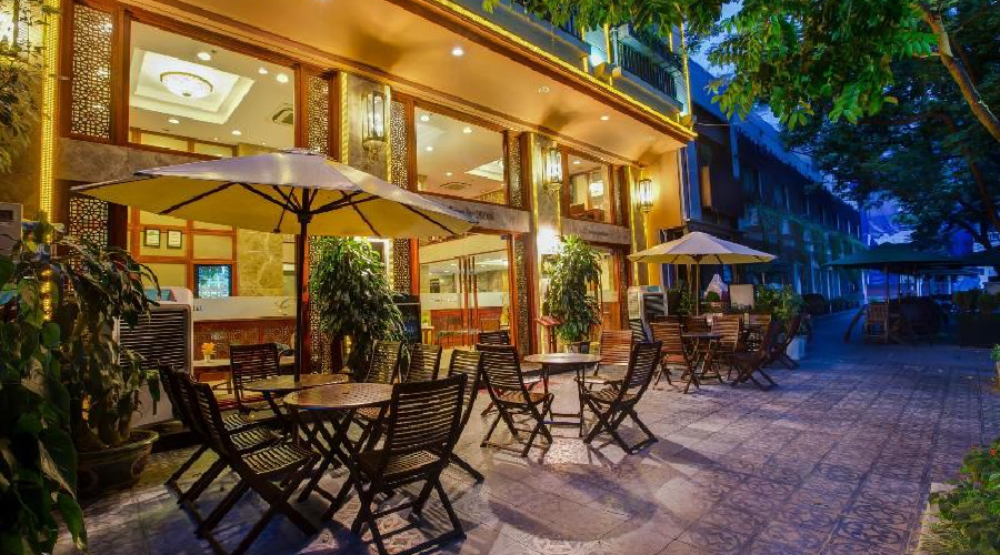 Hanoi conifer boutique hotel